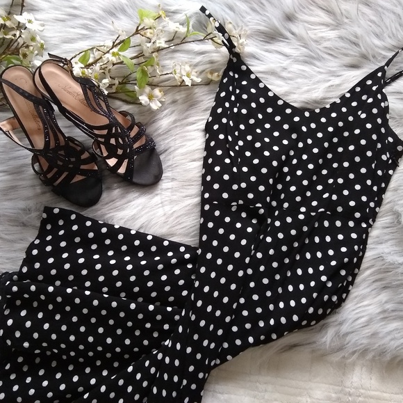 Forever 21 Dresses & Skirts - ✨Polka Dot Dress!✨